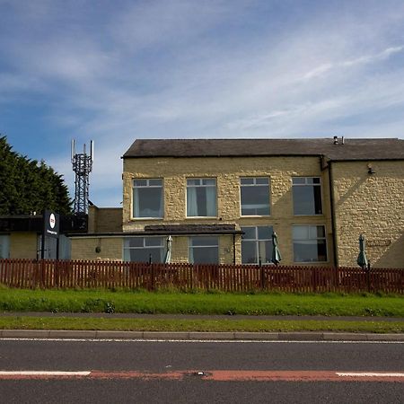 Kirkwhelpington Oyo Knowesgate Inn, Northumberland National Park מראה חיצוני תמונה